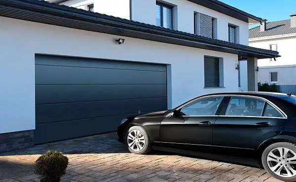 Подарки при покупке гаражных ворот